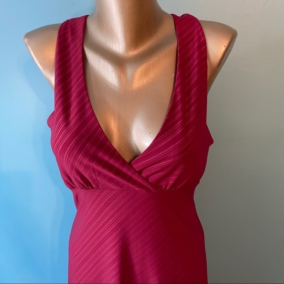Smart set women’s fuchsia asymmetrical  dress in size‎ medium - Picture 2 of 9
